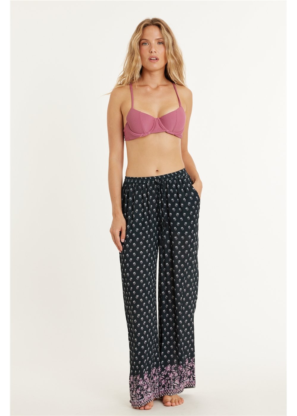 MIKAH WOVEN PANT
