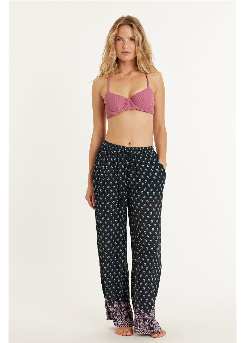 MIKAH WOVEN PANT