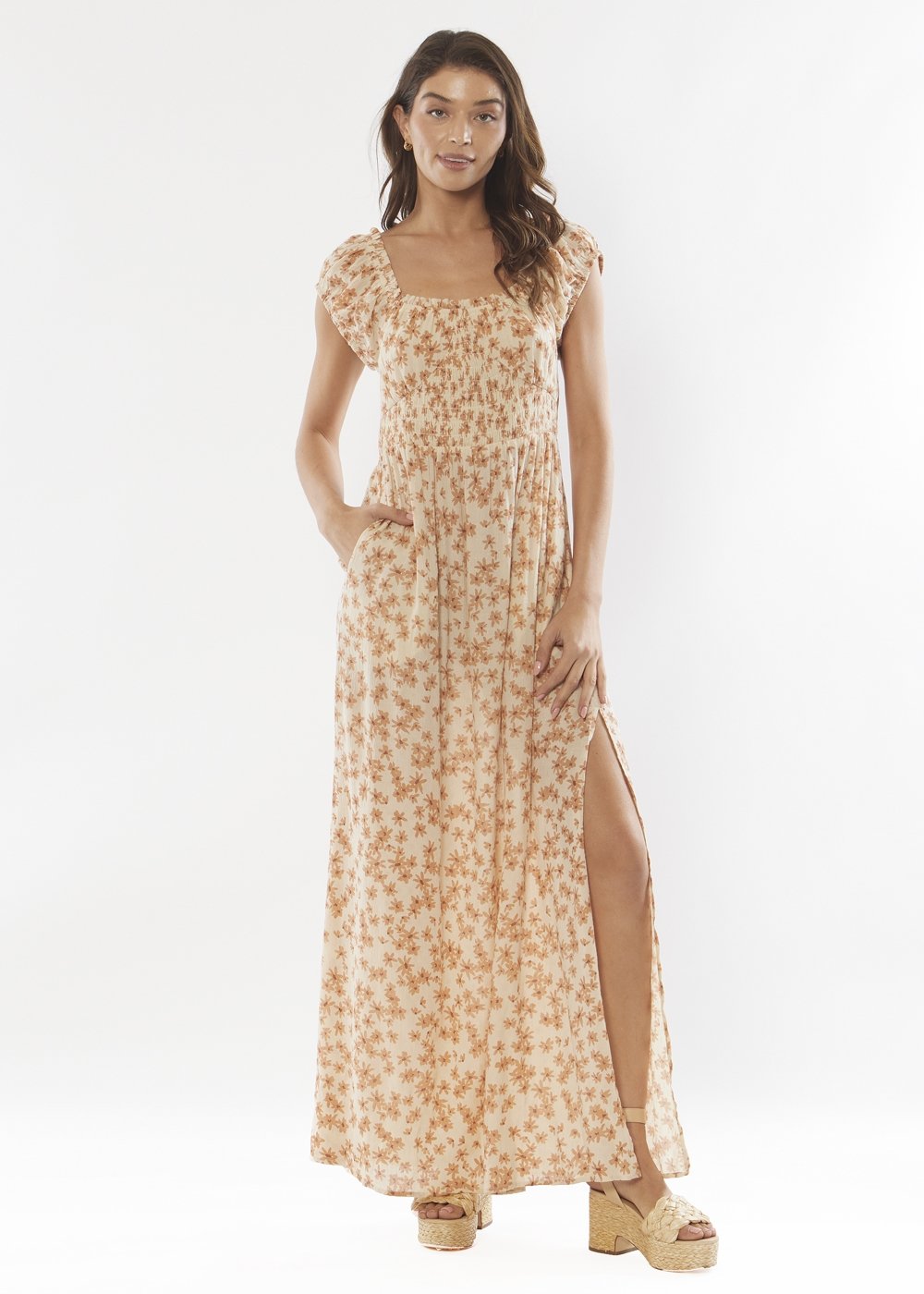 ON MY MIND WOVEN MAXI DRESS