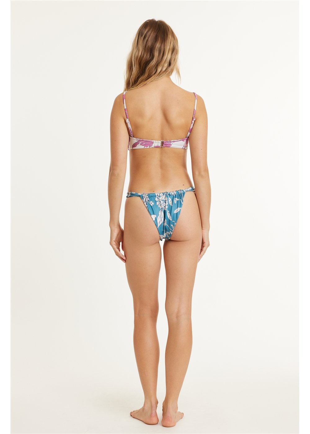 PARADISE BEACH FRONT HIGHWAIST